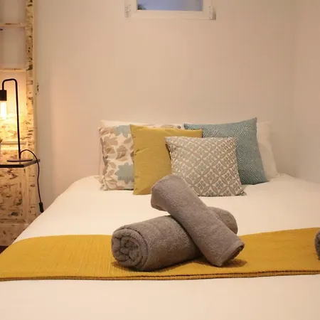 Cozy One Bedroom + Patio Garden *